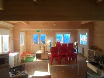 Log Cabin Classroom 60m² / 70mm / 5 x 12 m