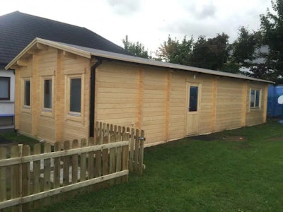 Log Cabin Classroom 60m² / 70mm / 5 x 12 m