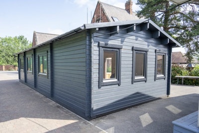 Log Cabin Classroom 60m² / 70mm / 5 x 12 m